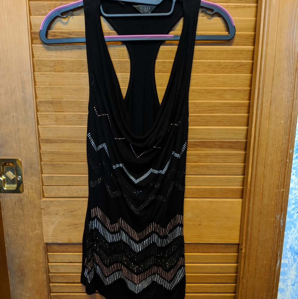 Guess tank